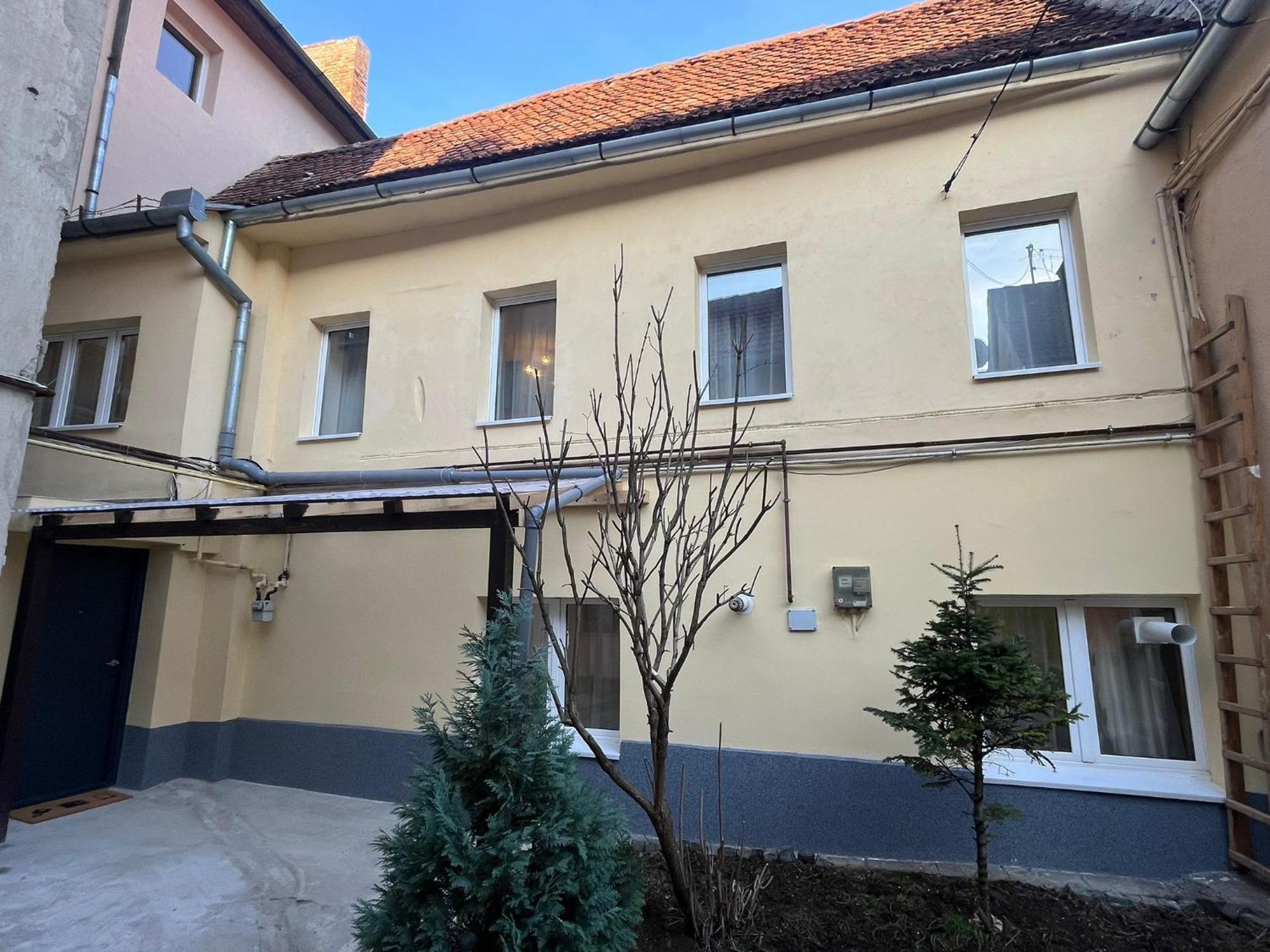 Prundului 31